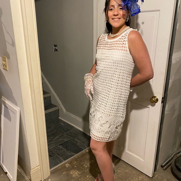 Dress - Picture 3 of 3